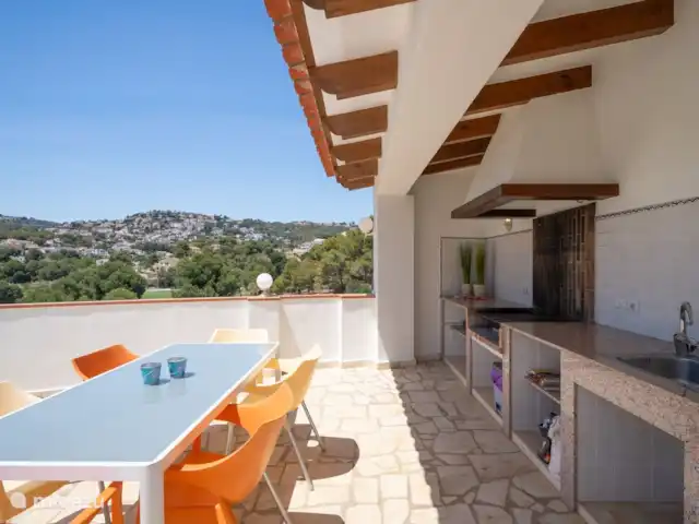 Villa Naranja | moraira | 6 personas en España, Costa Blanca, Moraira - villa Villa Naranja cuenta con una amplia zona fija de barbacoa