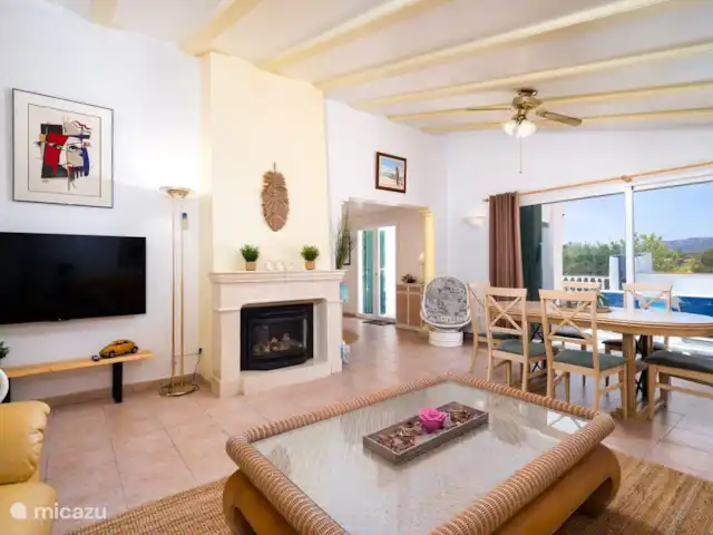 Villa Naranja | moraira | 6 personas en España, Costa Blanca, Moraira - villa El amplio salón de Villa Naranja en Moraira