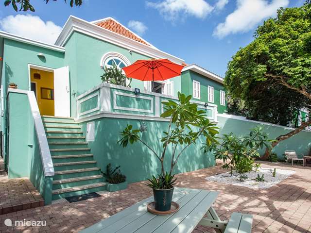 Holiday home in Curaçao, Curacao-Middle, Willemstad - townhouse Colorful apartment in Otrabanda