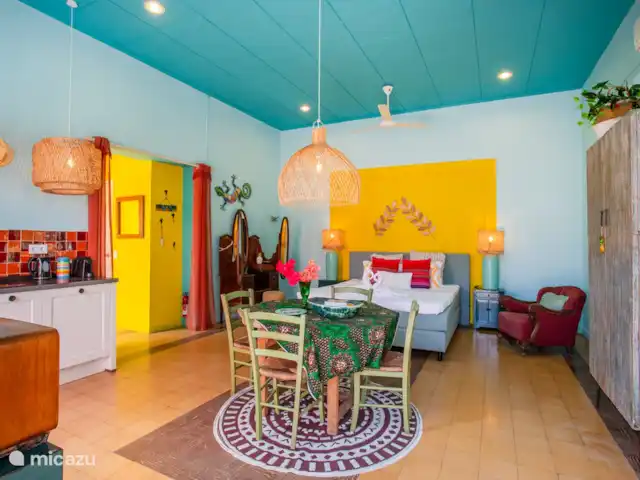 Appartement coloré à Otrabanda | Curaçao, Curaçao-Centre, Willemstad - maison de ville Intérieur de l'appartement