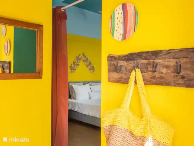 Appartement coloré à Otrabanda | Curaçao, Curaçao-Centre, Willemstad - maison de ville Entrée