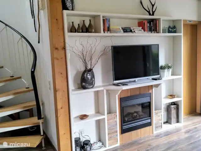 Seepark Kirchheim Huize Kok huren in Duitsland, Hessen, Reimboldshausen (Kirchheim) - vakantiehuis Gezellig en val alle gemakken voorzien, televisie en open haard !