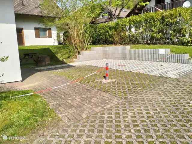 Seepark Kirchheim Huize Kok huren in Duitsland, Hessen, Reimboldshausen (Kirchheim) - vakantiehuis Luxe privé parkeerplaats