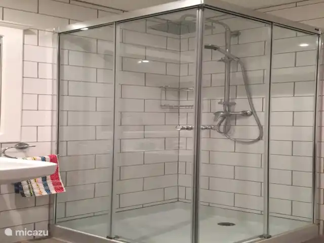 Villa Puente Romana en España, Andalucía, Montefrio  - villa baño 1