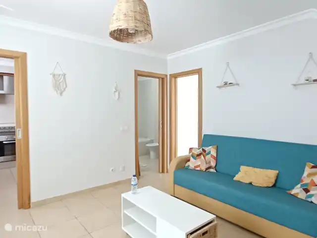 appartement huren in Portugal, Algarve, Tavira – Casa centro Tavira woonkamer met slaapbank