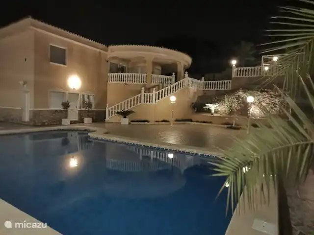 Casa Eryna huren in Spanje, Costa Blanca, Hondón de las Nieves - villa 's avonds is het zalige vertoeven op het terras aan het zwembad