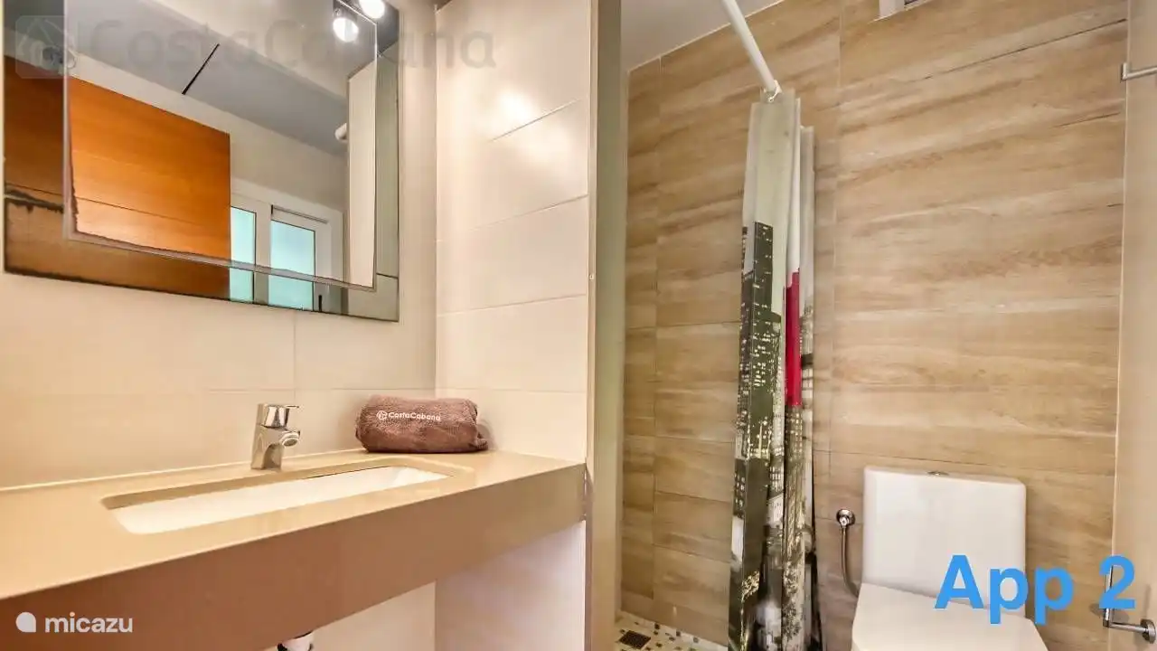 La Villa Pilar est parfaitement située à seulement 5 minutes du centre de Lloret de Mar et de la plage !