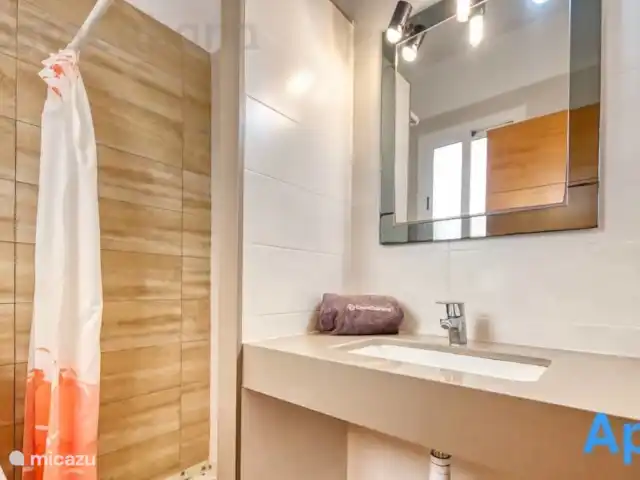 CostaCabana - Villa Pilar huren in Spanje, Costa Brava, Lloret de Mar - villa Villa Pilar is perfect gelegen op slechts 5 minuten van het centrum van Lloret de Mar en het strand!