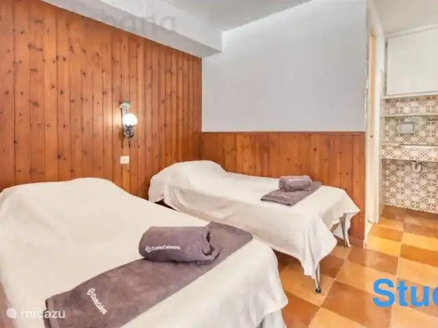CostaCabana - Villa Pilar huren in Spanje, Costa Brava, Lloret de Mar - villa Villa Pilar is perfect gelegen op slechts 5 minuten van het centrum van Lloret de Mar en het strand!