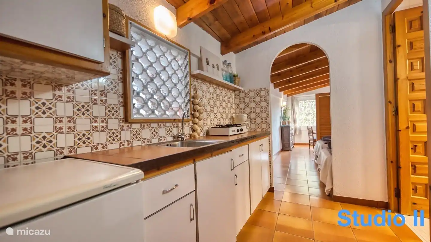 La Villa Pilar est parfaitement située à seulement 5 minutes du centre de Lloret de Mar et de la plage !