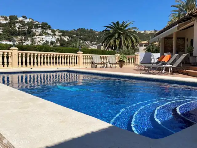 Villa Maya | Moraire | 6 personnes | Espagne, Costa Blanca, Moraira - villa La piscine de la Villa Maia mesure 8 x 4 mètres avec une grande terrasse tout autour