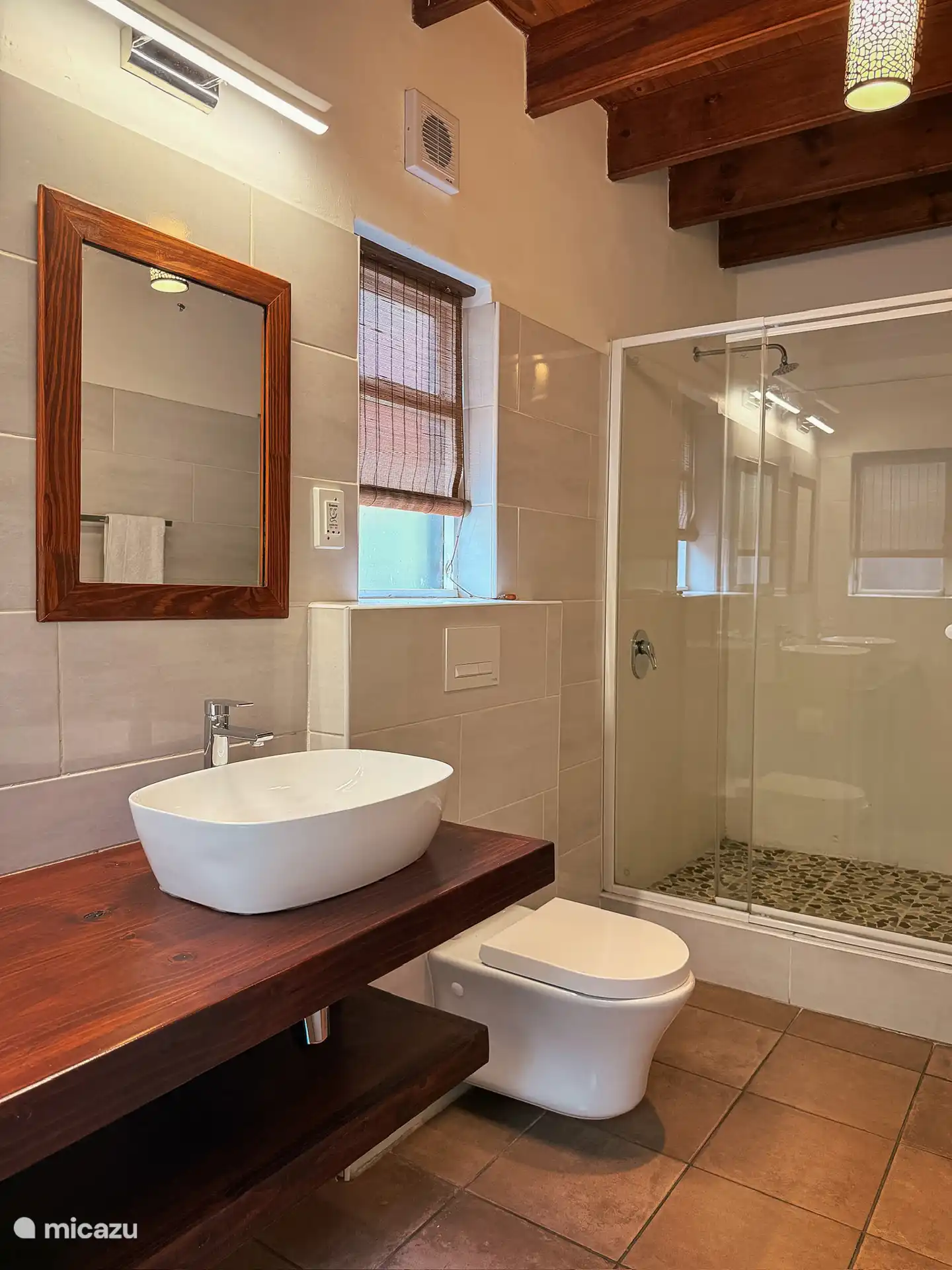 Badkamer 3 Tambotie