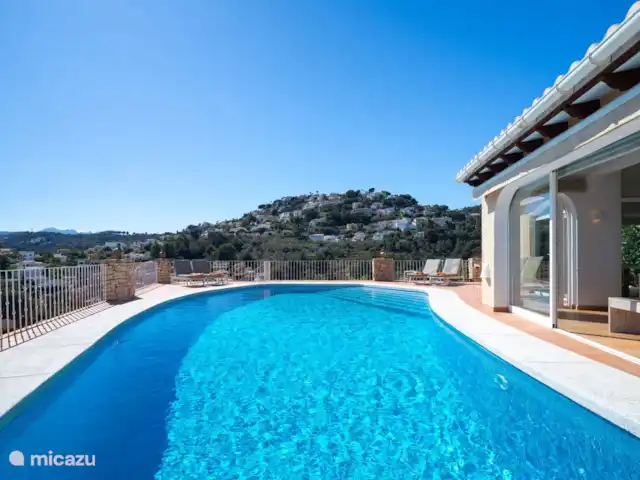 Villa Annamar | Moraire | 6 personnes | Espagne, Costa Blanca, Moraira - villa La Villa Annamar à Moraira offre une vue magnifique sur la montagne et une vue panoramique sur la mer