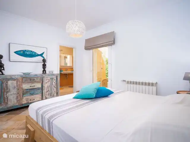 Villa Annamar | Moraire | 6 personnes | Espagne, Costa Blanca, Moraira - villa La chambre principale de la Villa Annamar a une salle de bain attenante