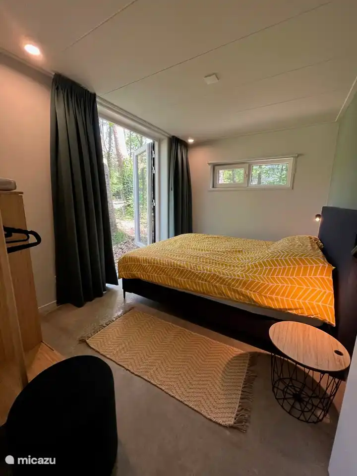 Schlafzimmer unten