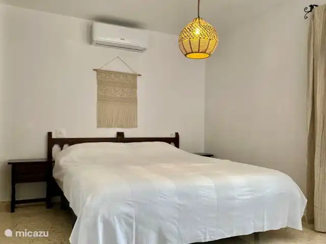 Villa Olivera | Benisa | 6 personas en España, Costa Blanca, Benissa - villa Las habitaciones de Villa Olivera cuentan con aire acondicionado individual y cómodas camas.