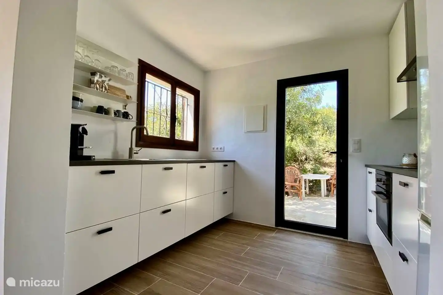 The modern kitchen of Villa Olivera is fully equipped