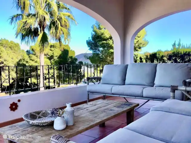 Villa Juntos | Moraira | 8 personen huren in Spanje, Costa Blanca, Moraira - villa De loungehoek van Villa Juntos