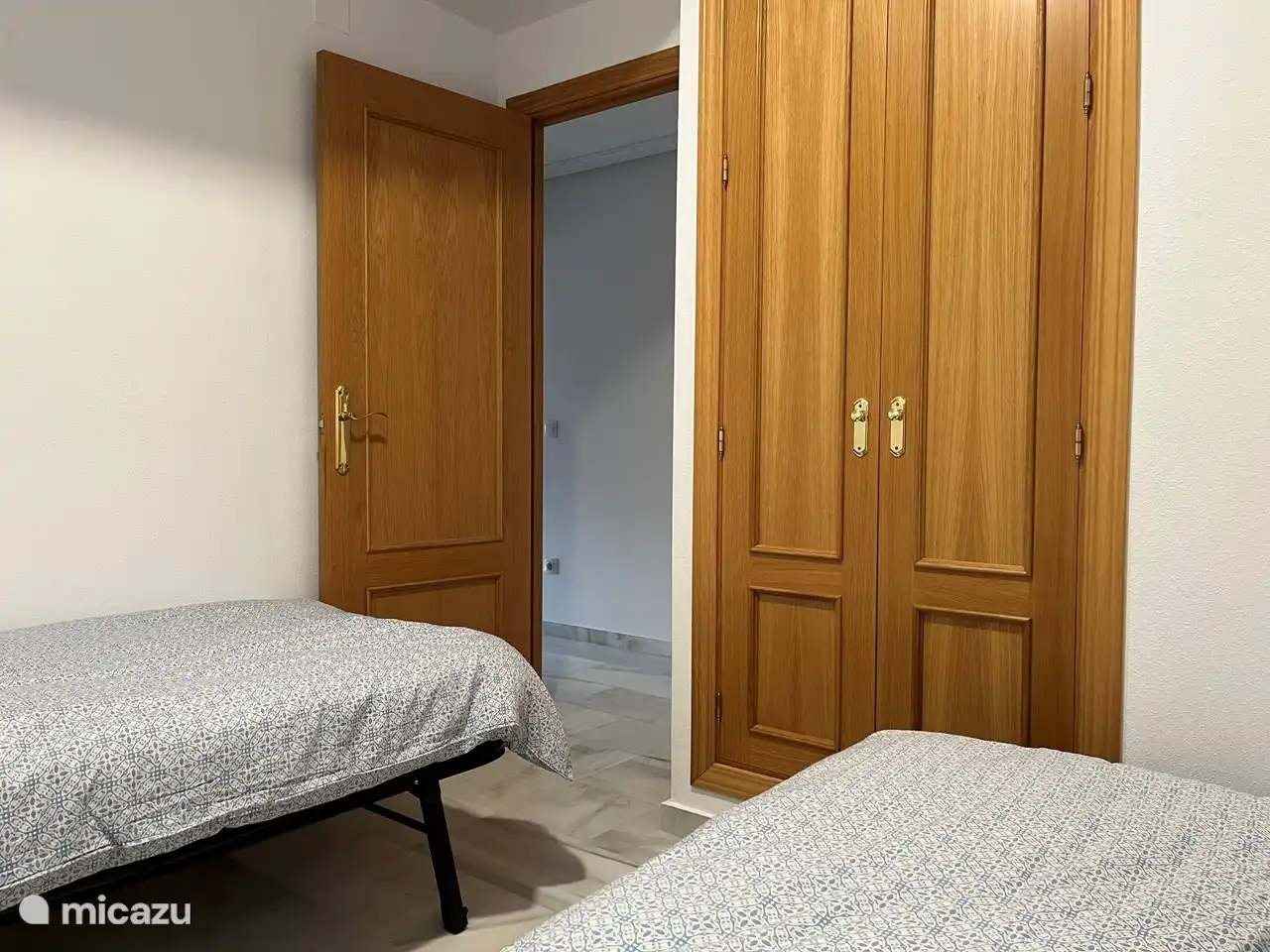 Chambres avec placards