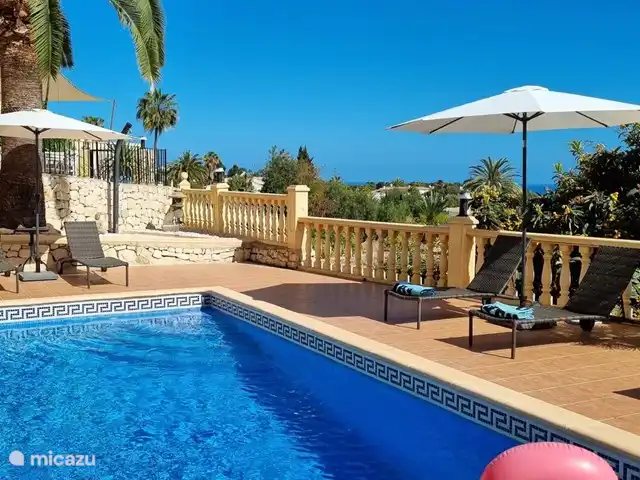 Villa Terramar | Benissa | 6 personnes | Espagne, Costa Blanca, Benissa - villa Il y a une vue sur la mer depuis la piscine de la Villa Terramar