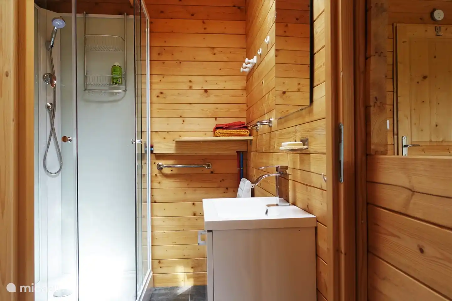 De nuevo la ducha y el aseo.