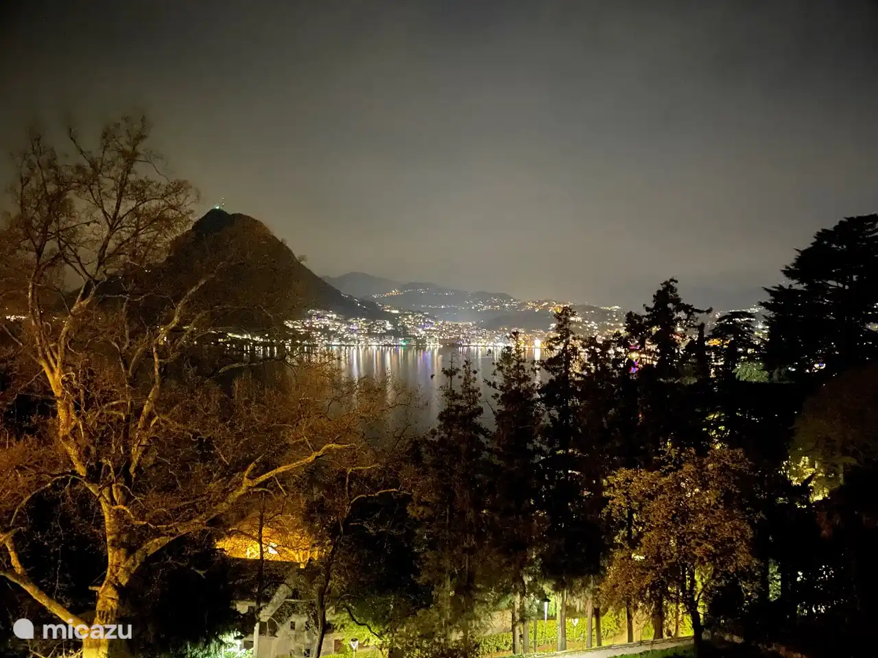 Lugano bei Nacht