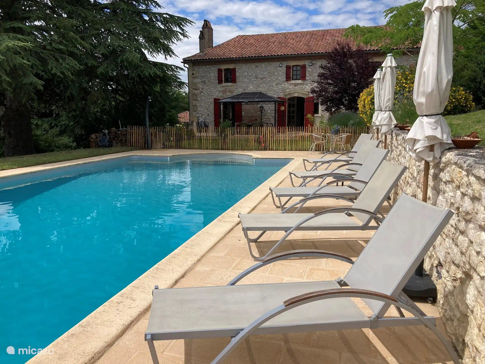  g&#238;te / cottage in Lot-et-Garonne, France – G&#238;te &#39;Le Pigeonnier&#39;