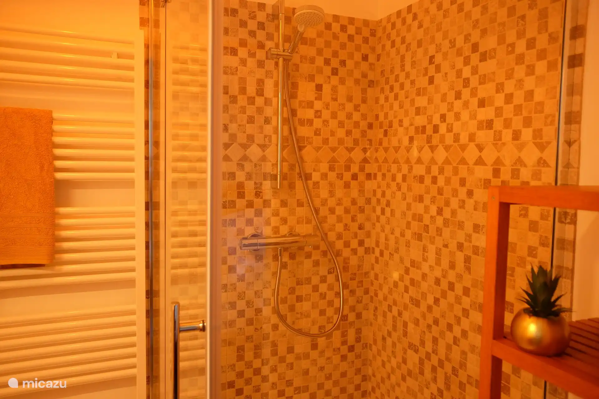 Shower cubicle 90 x 90