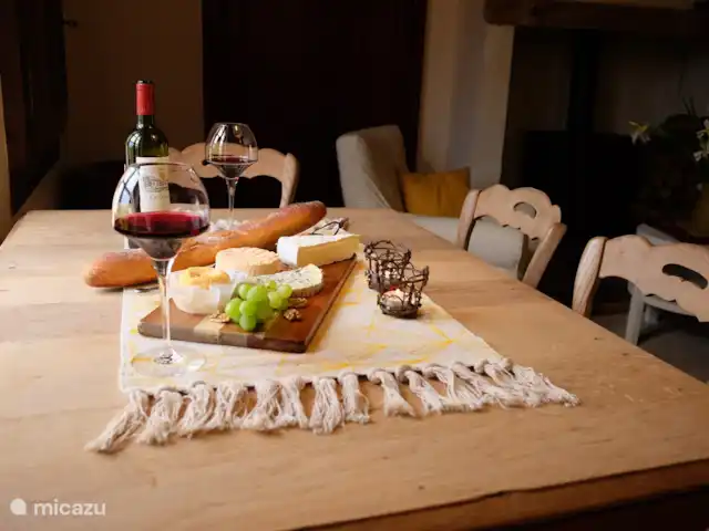 Location de Vacances France, Lot-et-Garonne, Penne d'Agenais, gîte / cottage - Gîte 'Le Pigeonnier' Cosy à la française « Apéro »
