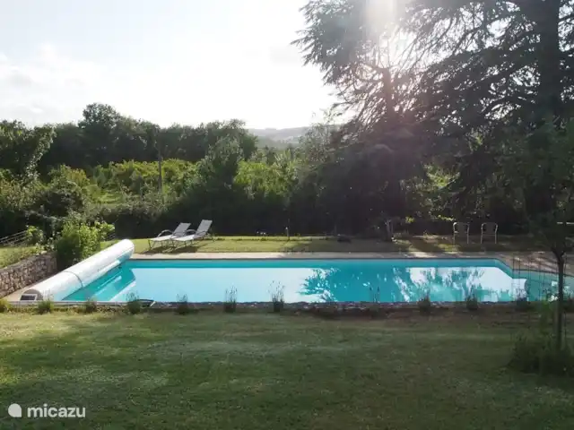 Location de Vacances France, Lot-et-Garonne, Penne d'Agenais, gîte / cottage - Gîte 'Le Pigeonnier' Piscine 6 x 12 mètres