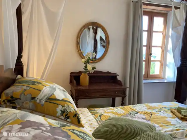 Location de Vacances France, Lot-et-Garonne, Penne d'Agenais, gîte / cottage - Gîte 'Le Pigeonnier' Chambre des maîtres