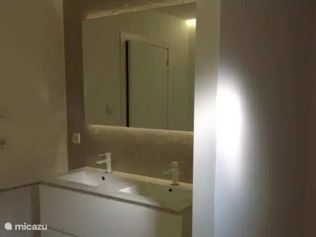 Casa Cava en España, Costa Blanca, Altea - villa Cuarto de baño 1 con plato de ducha y WC