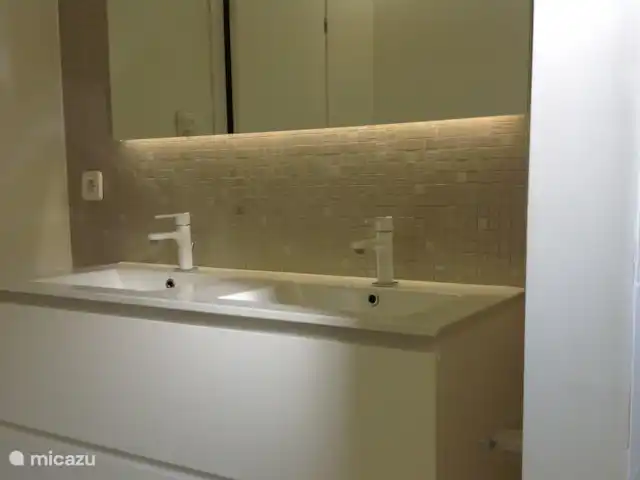 Casa Cava en España, Costa Blanca, Altea - villa Cuarto de baño 1 con plato de ducha y WC