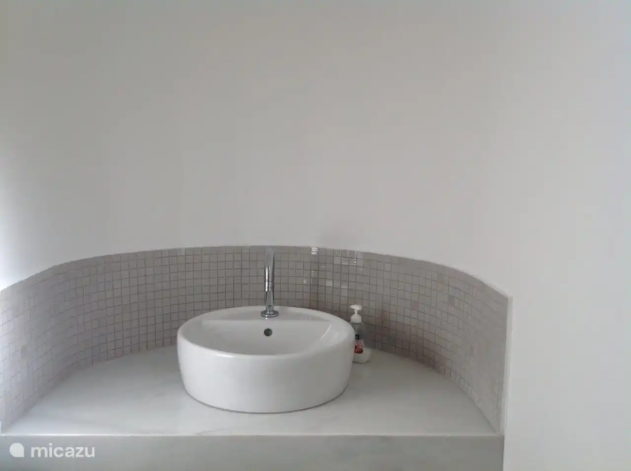 Hall d'entrée WC séparé