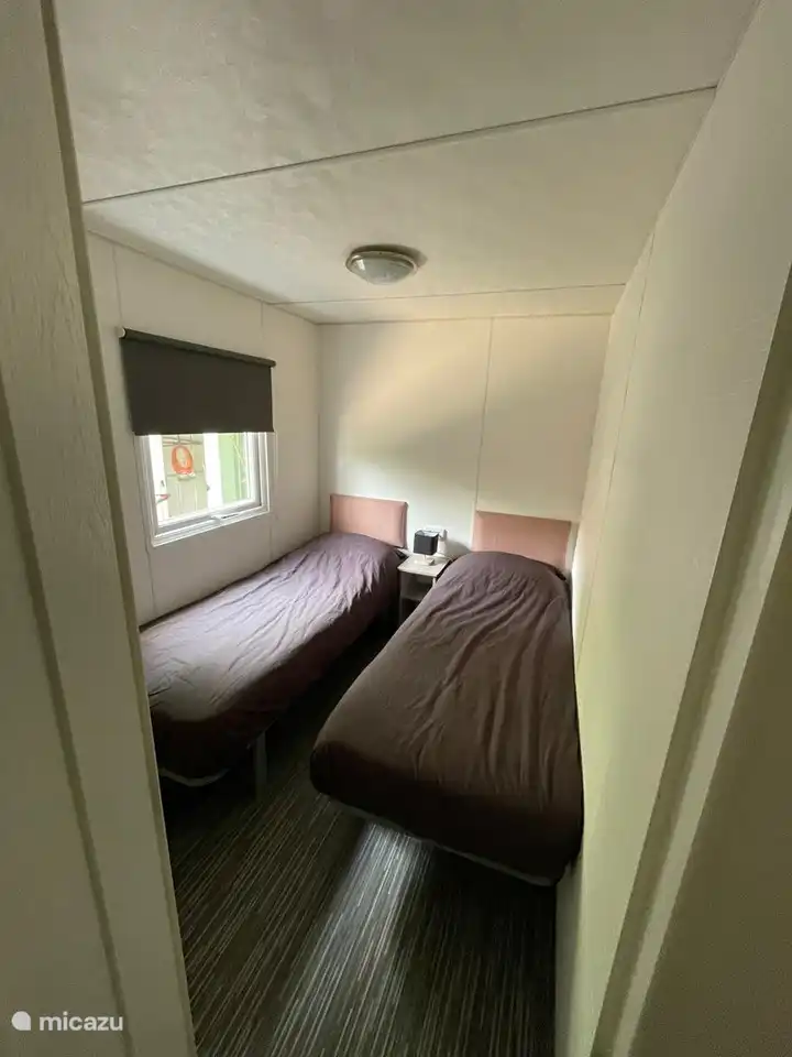 Schlafzimmer 2 mit 2 Einzelbetten