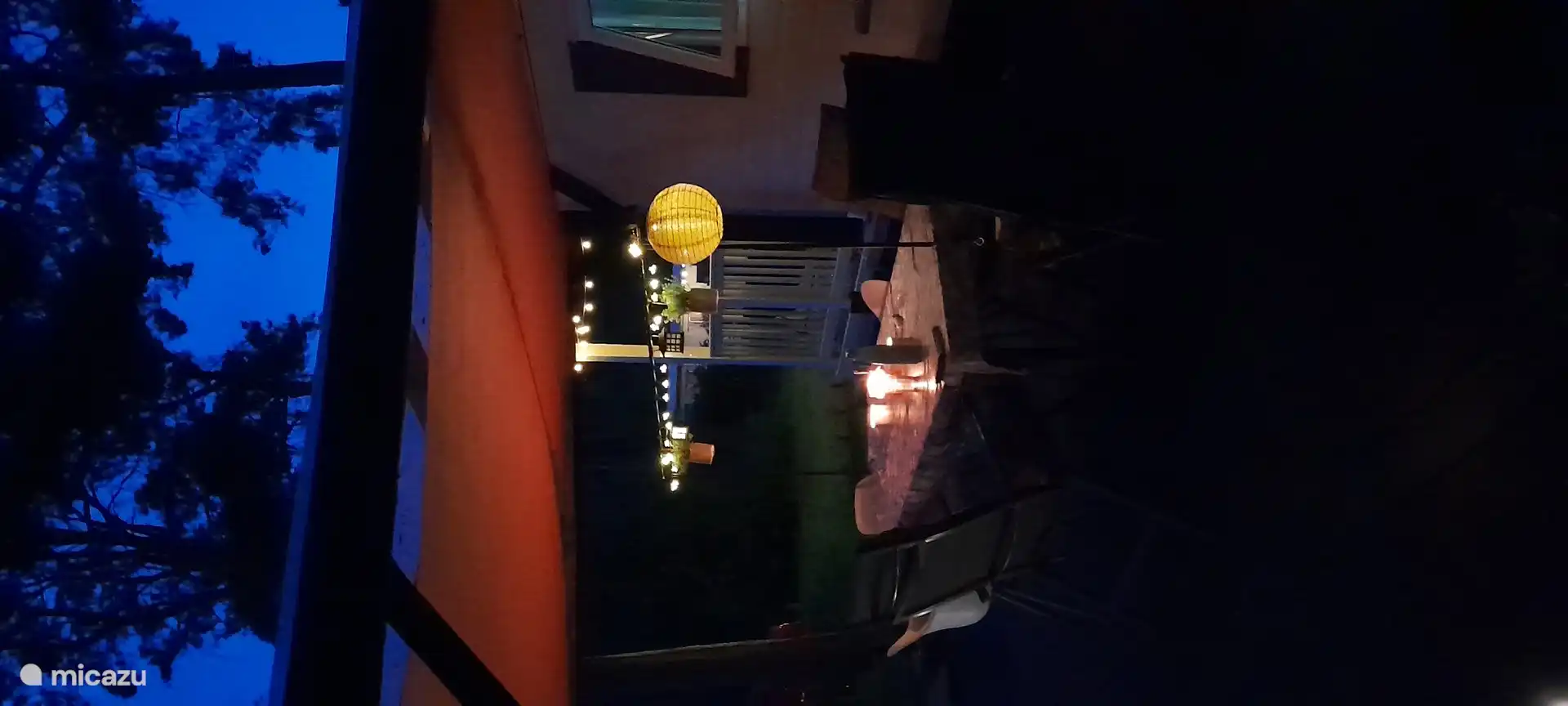 Überdachte Terrasse für die langen Sommerabende