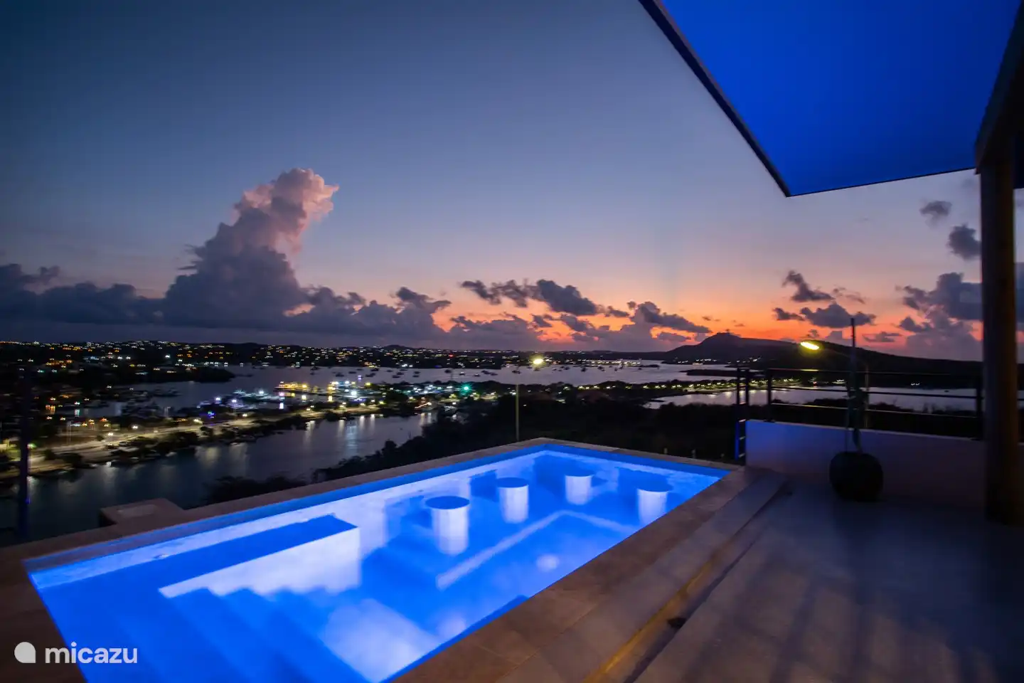 Also beautiful views in the evening!