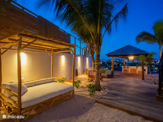 Villa Panorama huren in Curaçao, Banda Ariba (oost), Vista Royal - villa Cabana waar je lekker in de schaduw kunt zitten.e