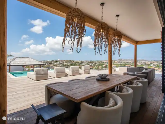 Villa Panorama huren in Curaçao, Banda Ariba (oost), Vista Royal - villa Eettafel + zithoek