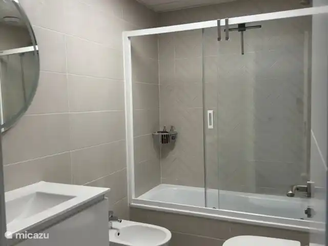 appartement huren in Spanje, Costa del Sol, Motril – Aguacate beach golf apartment Badkamer 2