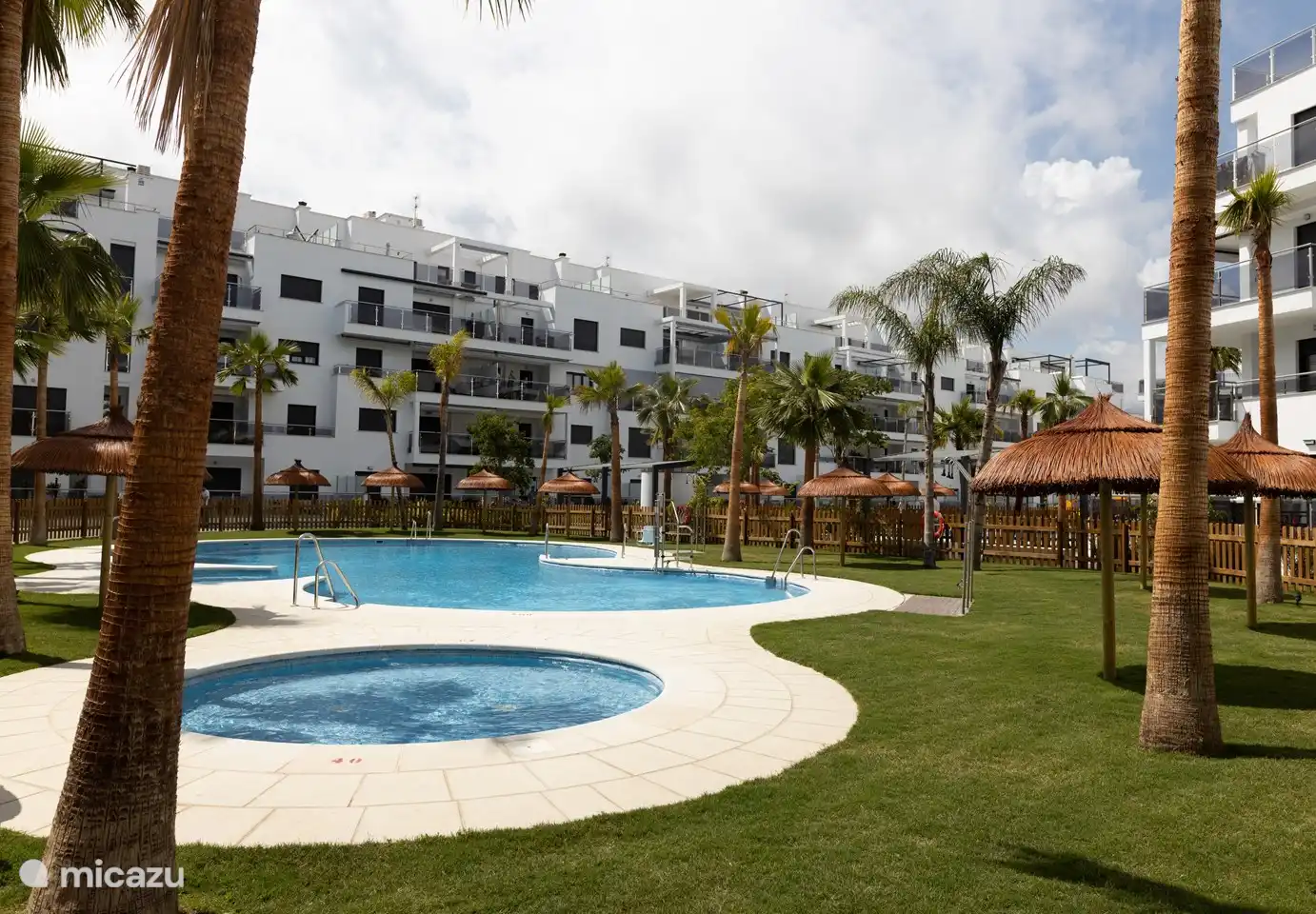 Common area with swimming pool 2