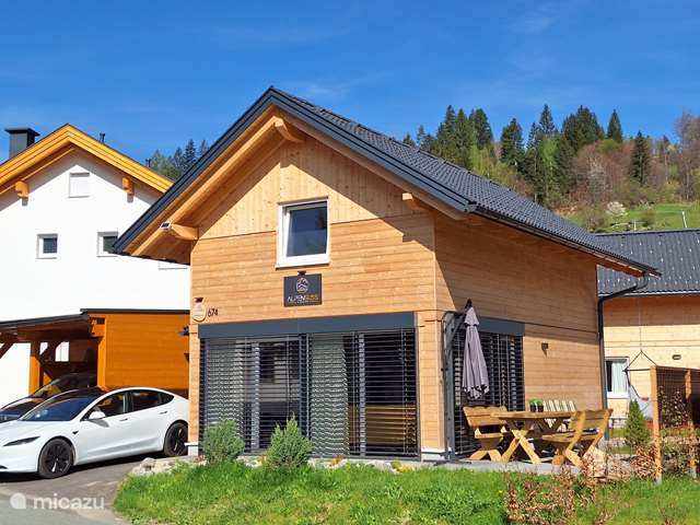 Holiday home in Austria, Carinthia, Kötschach-Mauthen - chalet Alpensuss
