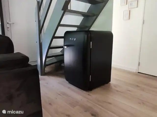Vivre le sud | Pays-Bas, Limbourg, Simpelveld - maison de vacances Escaliers avec réfrigérateur rétro