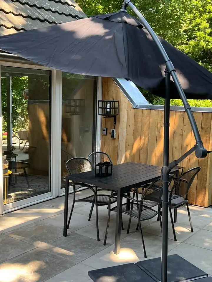 Terrasse auf der Rückseite