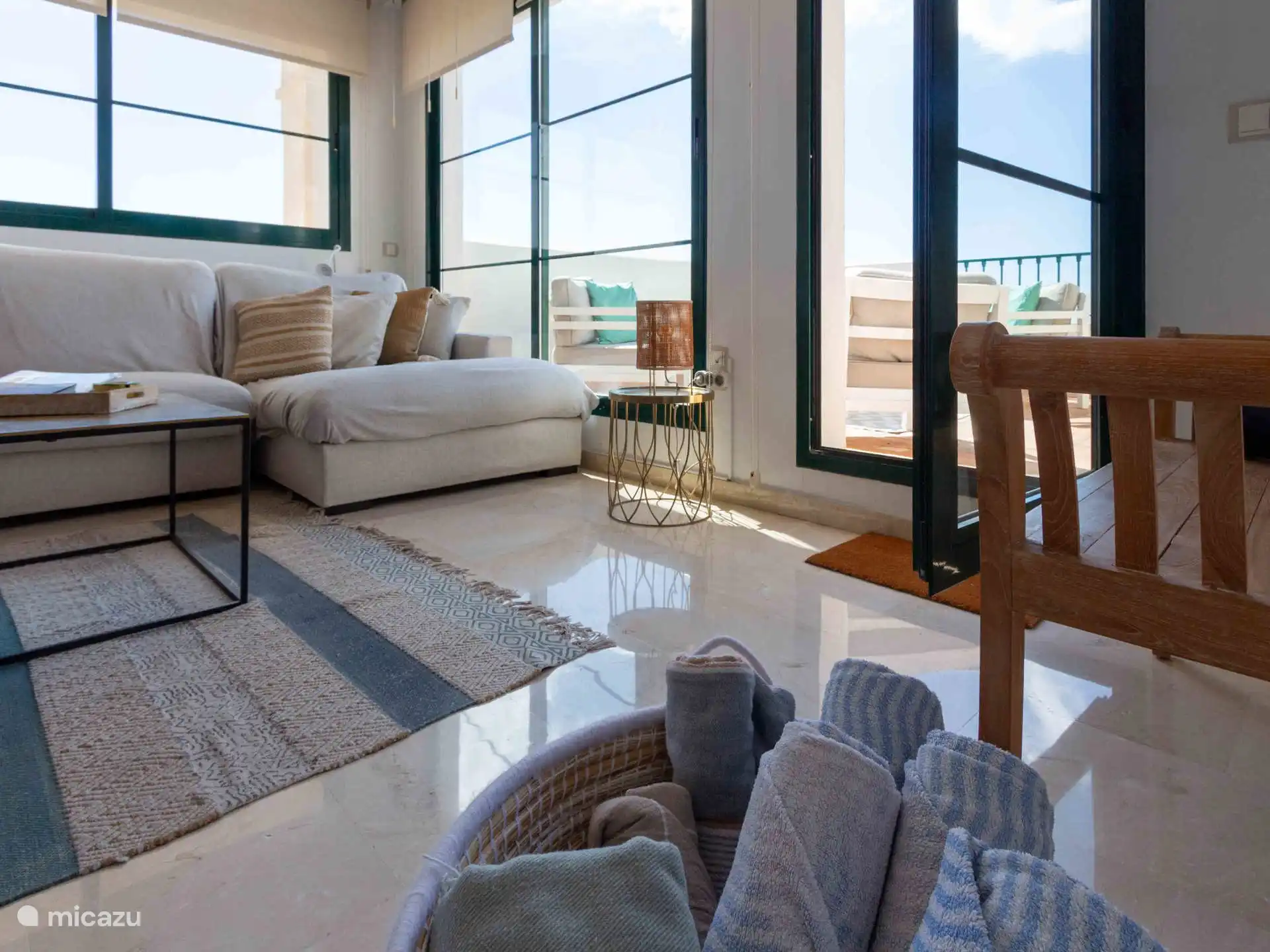 Puig Campana nodigt uit tot relaxen.