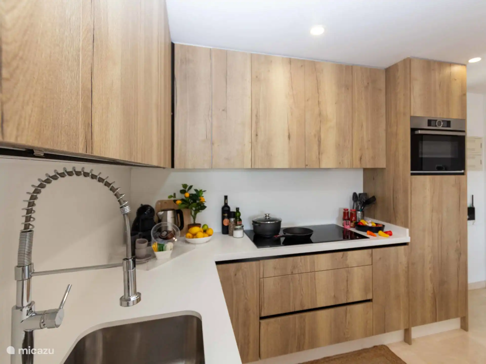 Puig Campana - Moderne keuken met alle voorzieningen