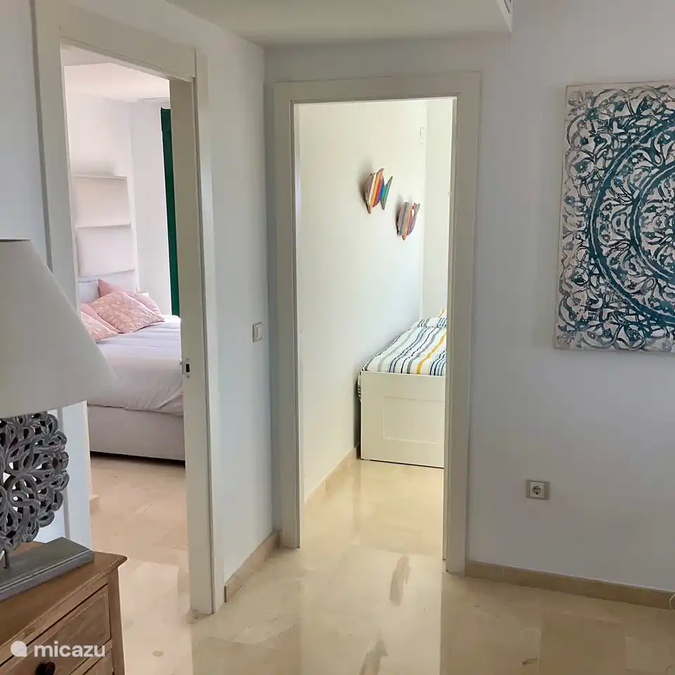 Casa Puig Campana - Acceso a la segunda y tercera habitación