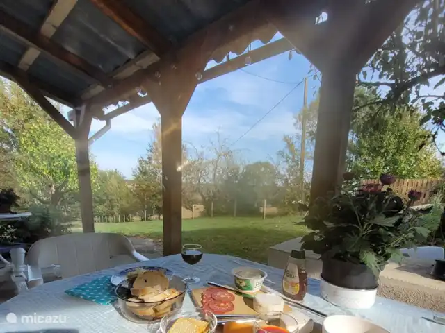 Bois de la Borde | France, Lot-et-Garonne, Cancon - manoir / château Couvert d'ombre et une belle vue!