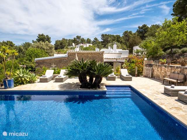 Holiday home in Spain, Ibiza, Cala de Bou - holiday house Can Guerxonet