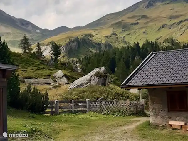 Casa Trapp en Austria, Carintia, Rangersdorf - villa durante un paseo en Mallnitz